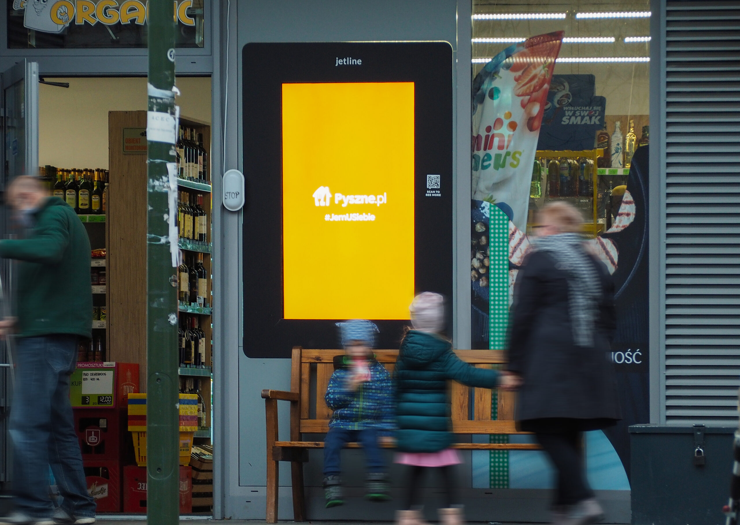 Wizerunkowa kampania pyszne.pl na ekranach DOOH w Krakowie, Warszawie i Wrocławiu